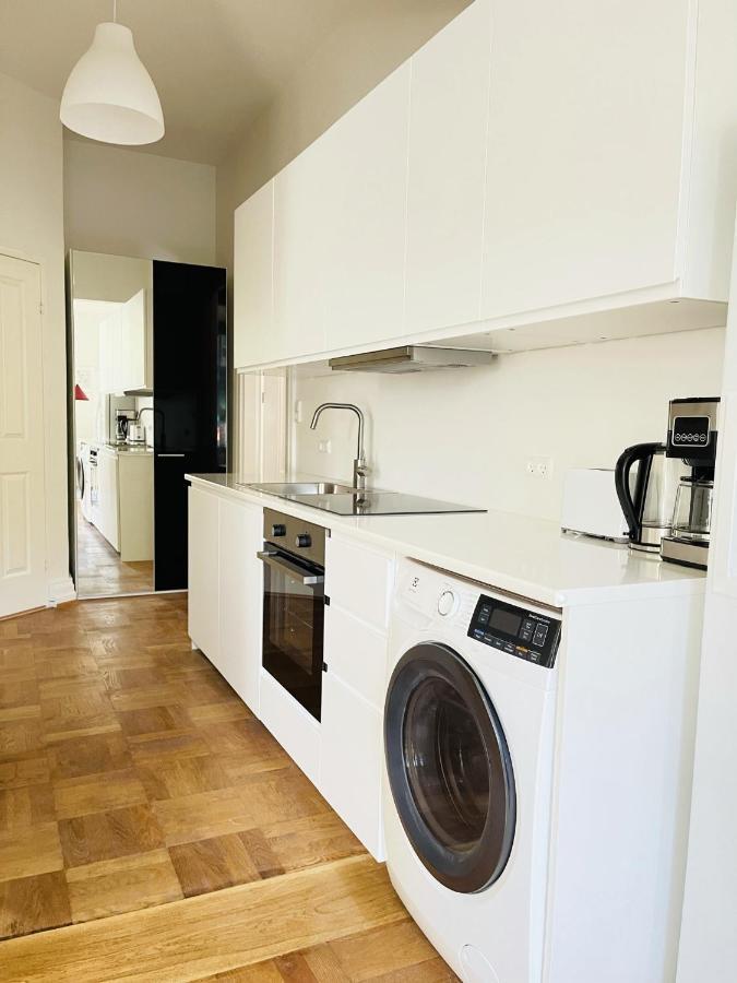 Aday - Aalborg Mansion - Open Bright Apartment With Garden Exterior foto